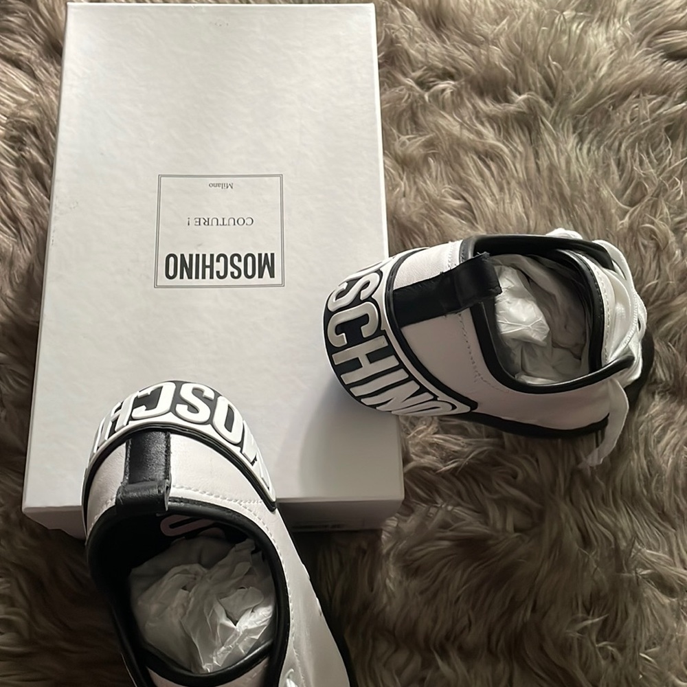 Moschino couture!